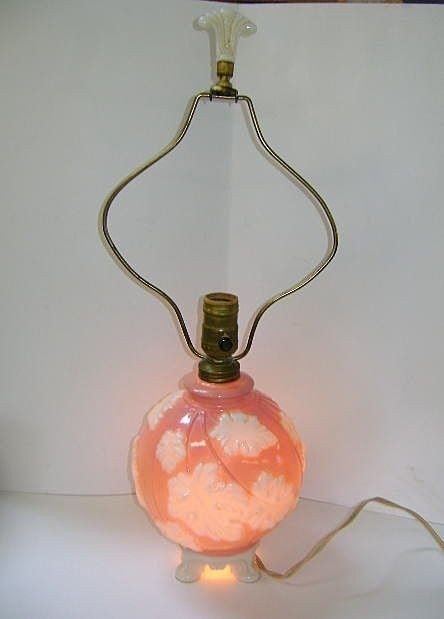 Vintage aladdin electric light rose and leaf motif with alacite