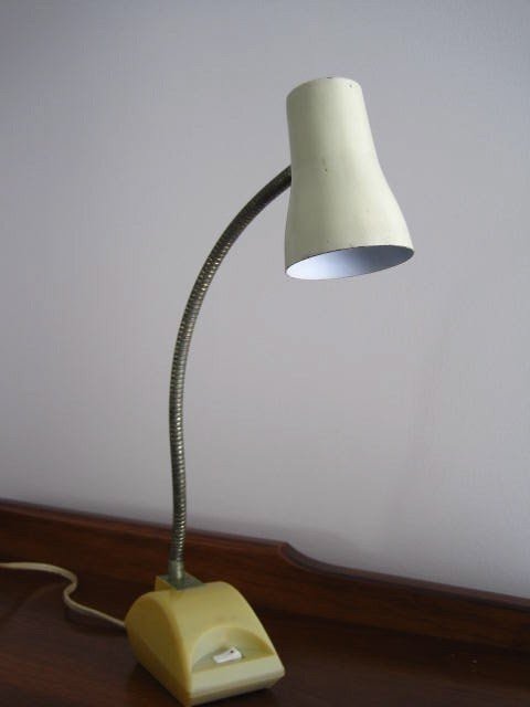 high intensity reading lamps