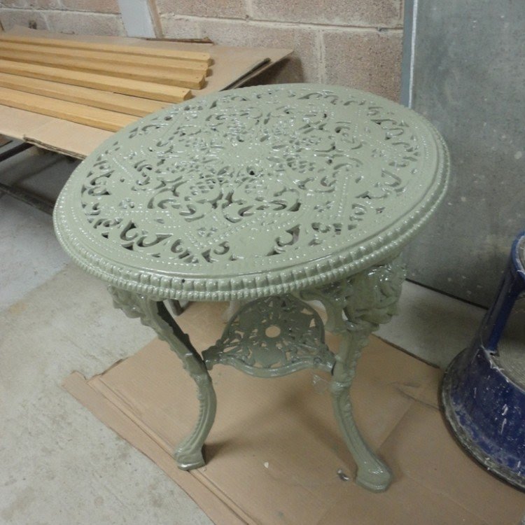 Cast iron table restoration 8 jpg