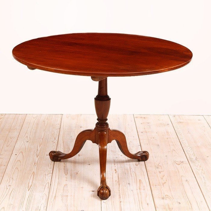 Rough edges or antique oval pedestal table hurry the pedestal