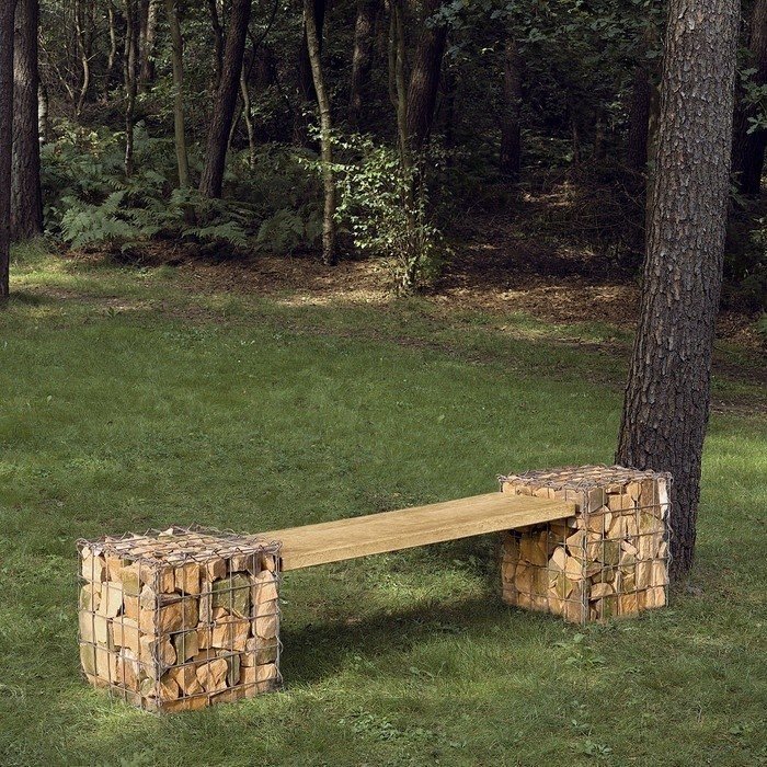 Gabion bench placed around the fire pit