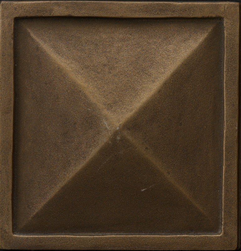 Renaissance 4" x 4" Capri Accent Tile in Antique Bronze