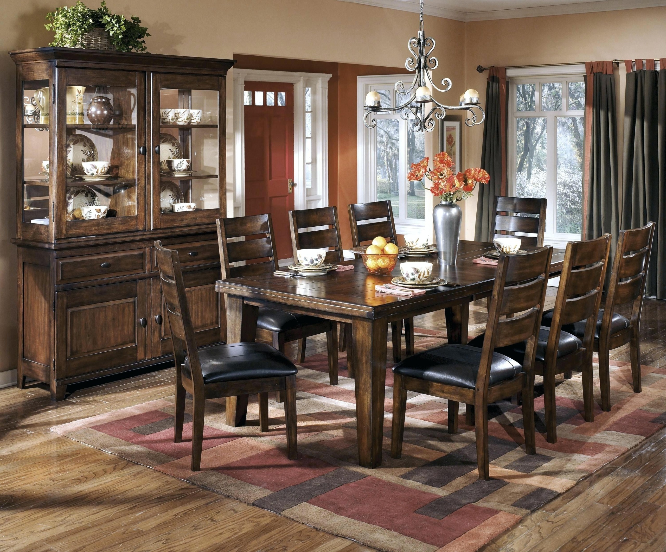 Dining Room Tables With Leave Extentions