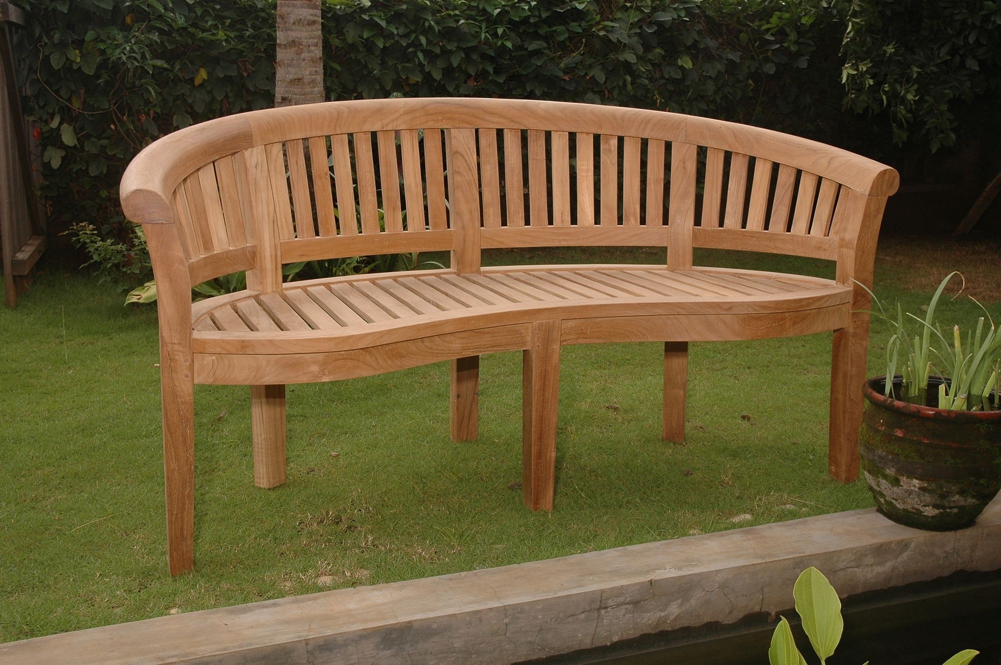 Curved Garden Benches - Ideas on Foter