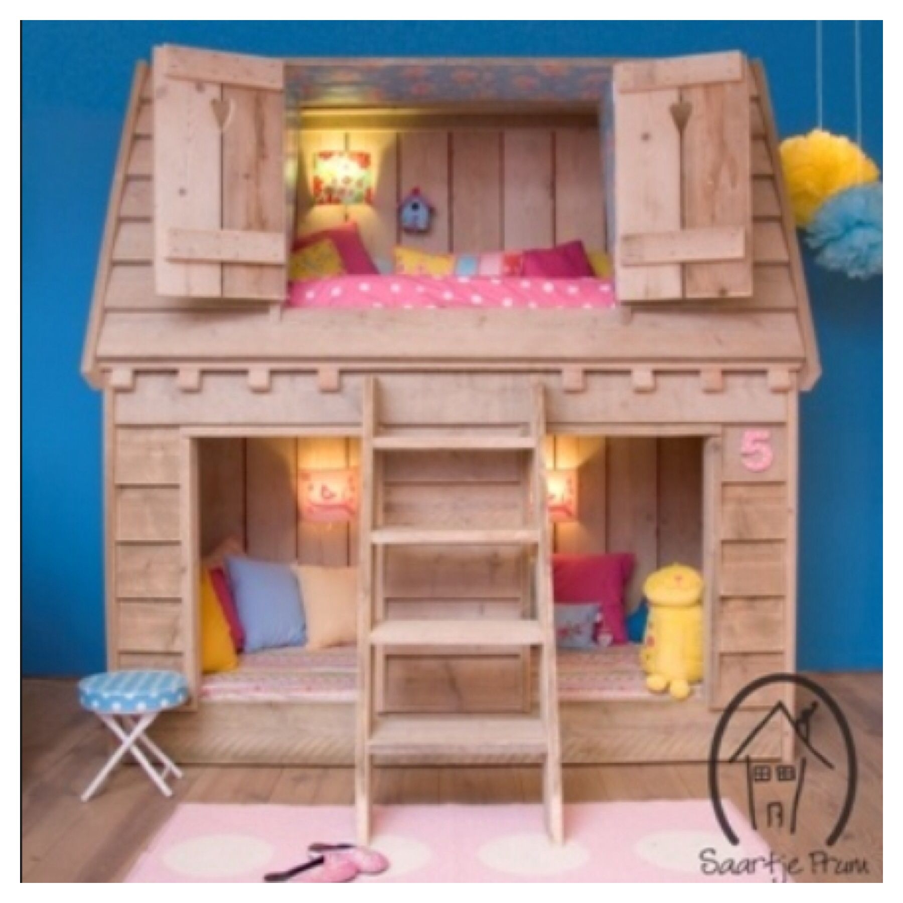 bunk bed doll house