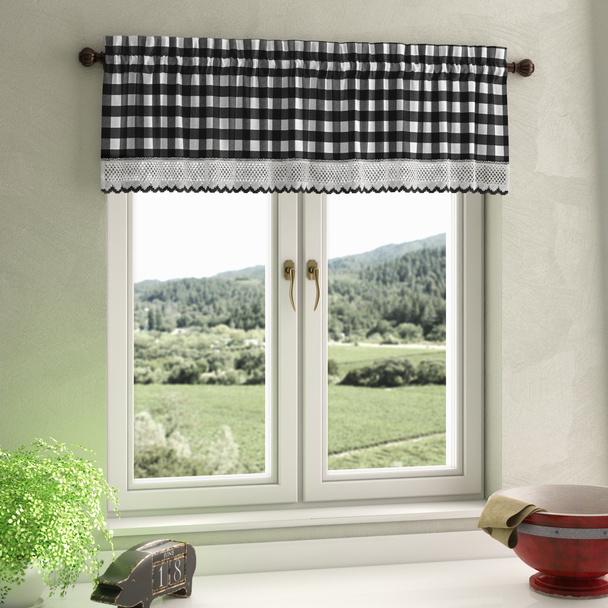 Bellavia Country Plaid with Macrame Border 58'' Window Valance