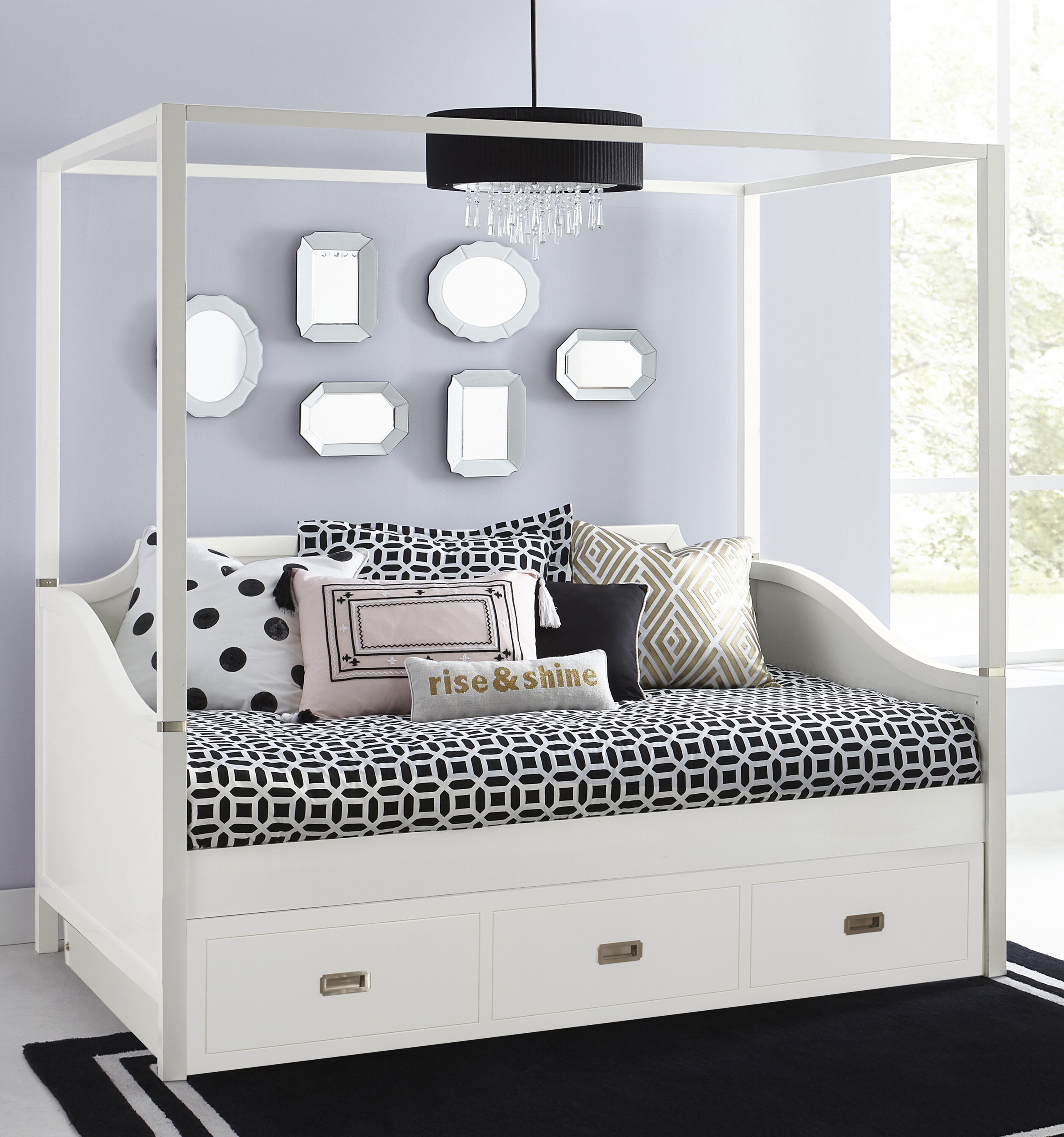 Full Size Daybed With Storage