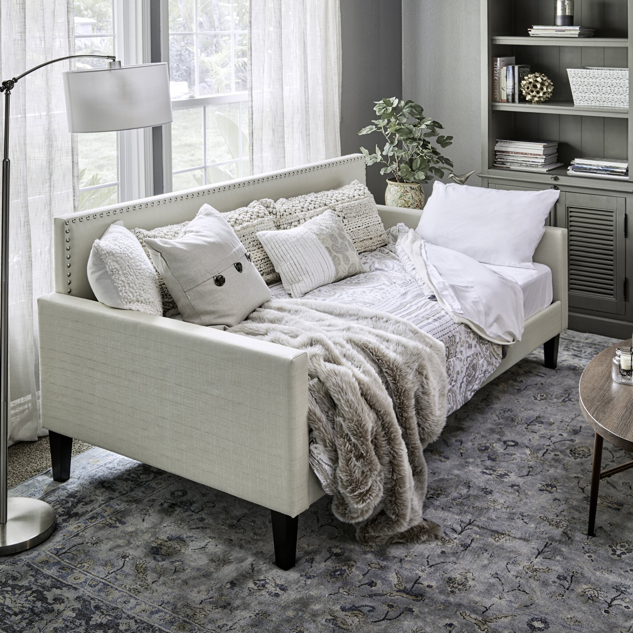 Guizar Back Twin Daybed
