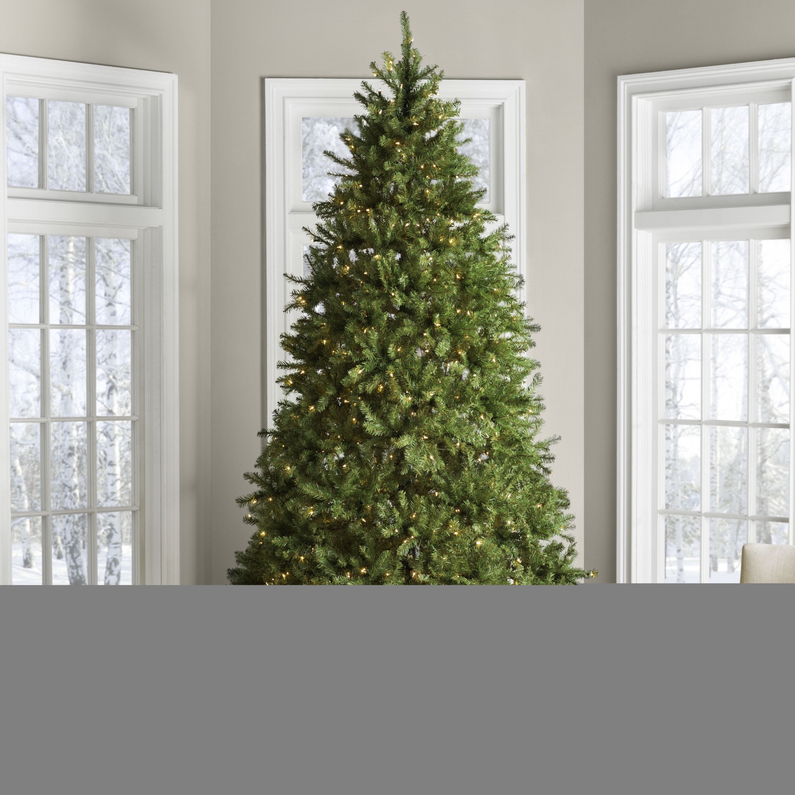 Hinged 9' Green Fir Artificial Christmas Tree with 900 Clear/White Lights