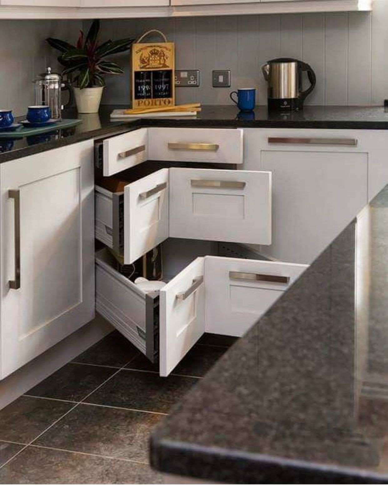 https://foter.com/photos/401/modern-flat-front-drawers-in-white.jpeg