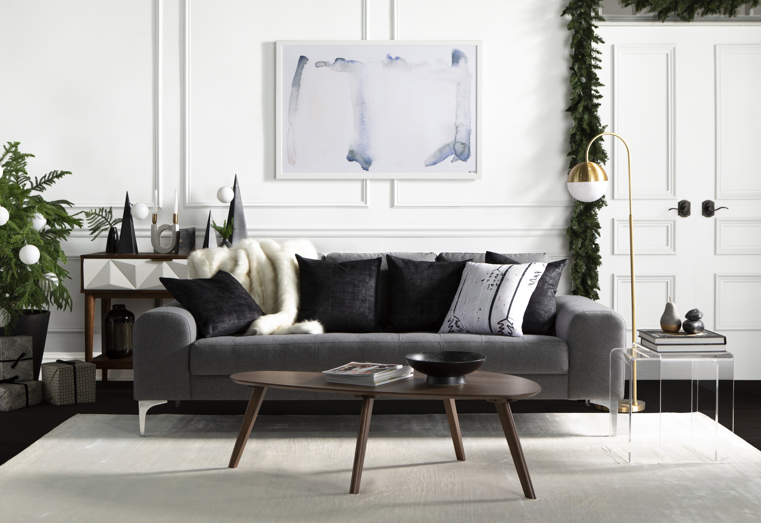 Neutral Tones Modern Living Room for Christmas