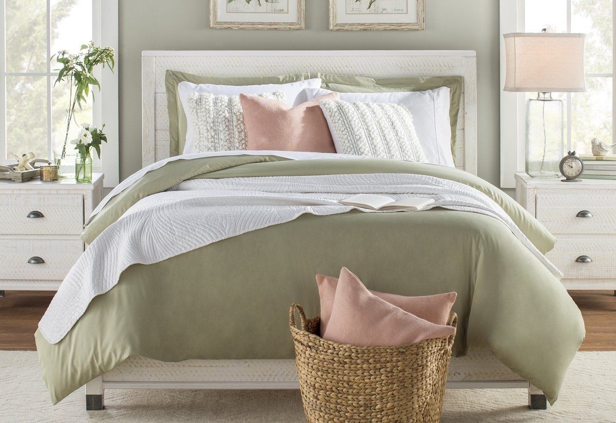 10 Colors That Go With Olive, Approved By Designers