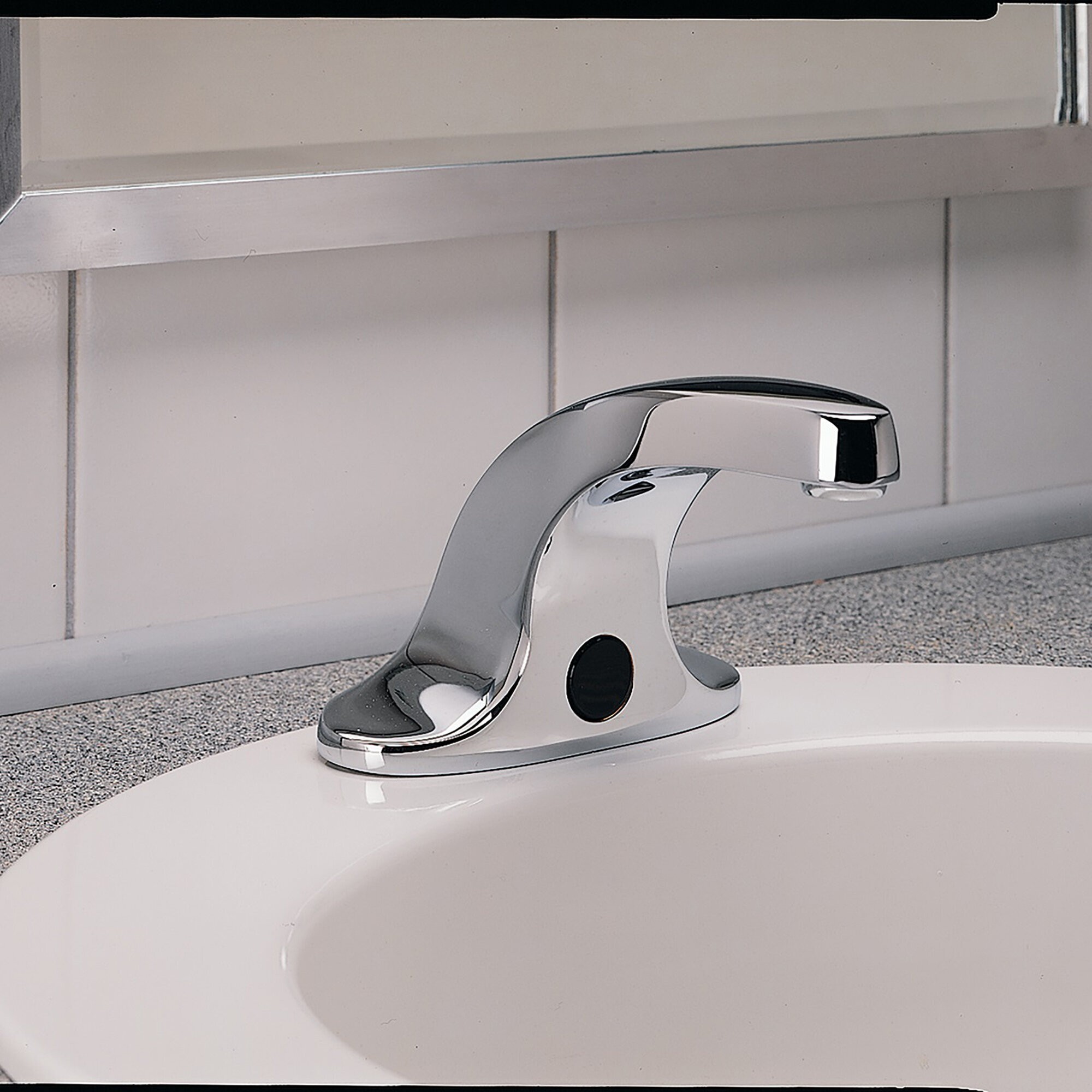 Single hole farmhouse bathroom faucet