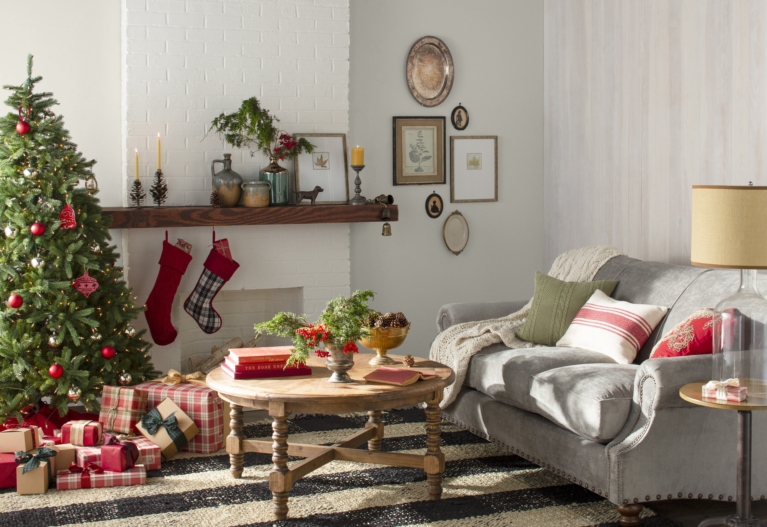 Traditional Christmas Room Ideas
