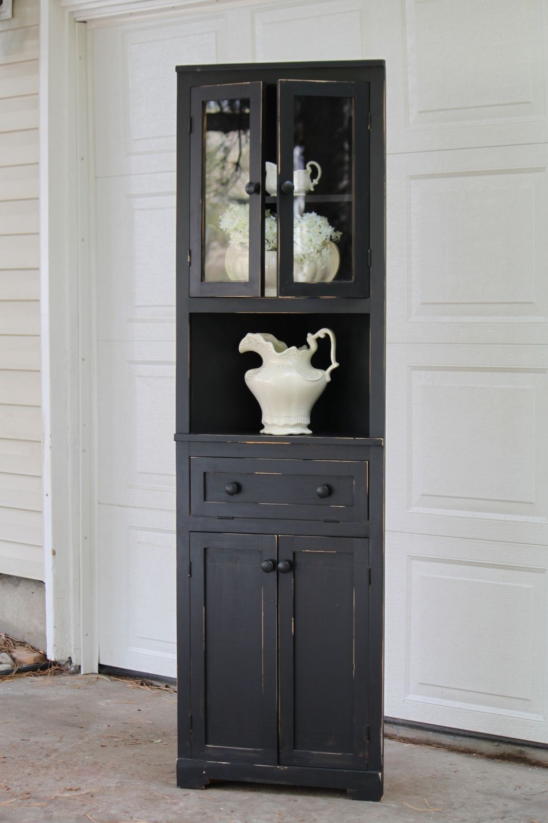 Black deals corner hutch