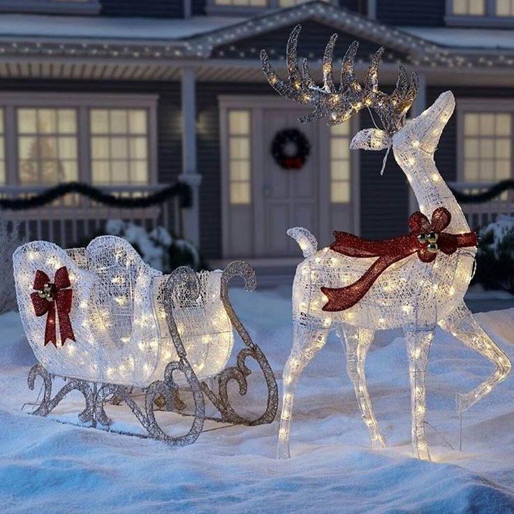 Sleigh reindeer outdoors decor decoration lights
