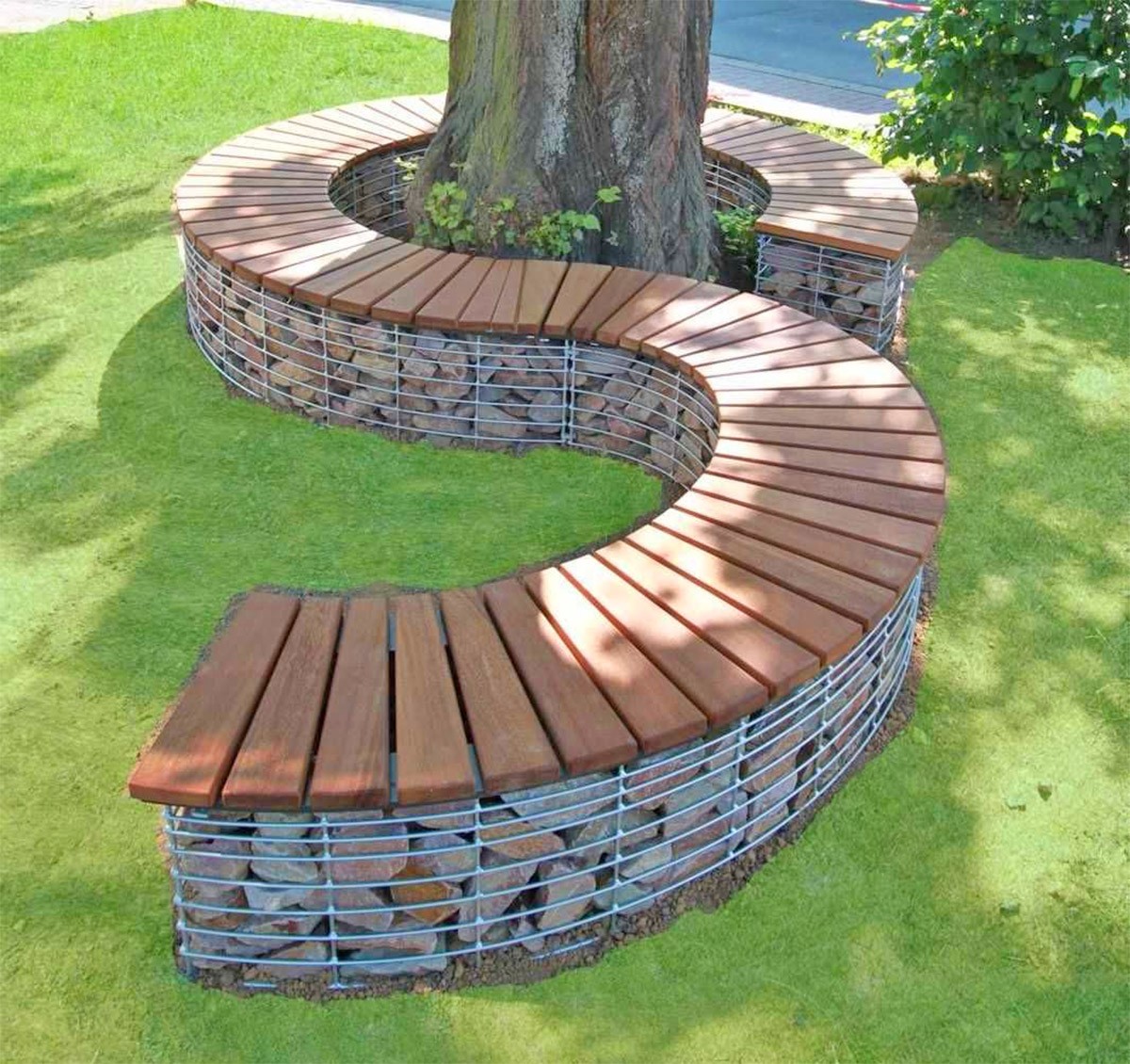 These wrap around tree benches provide beautiful outdoor