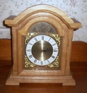 Daniel dakota oak quartz battery powered mantle clock reloj