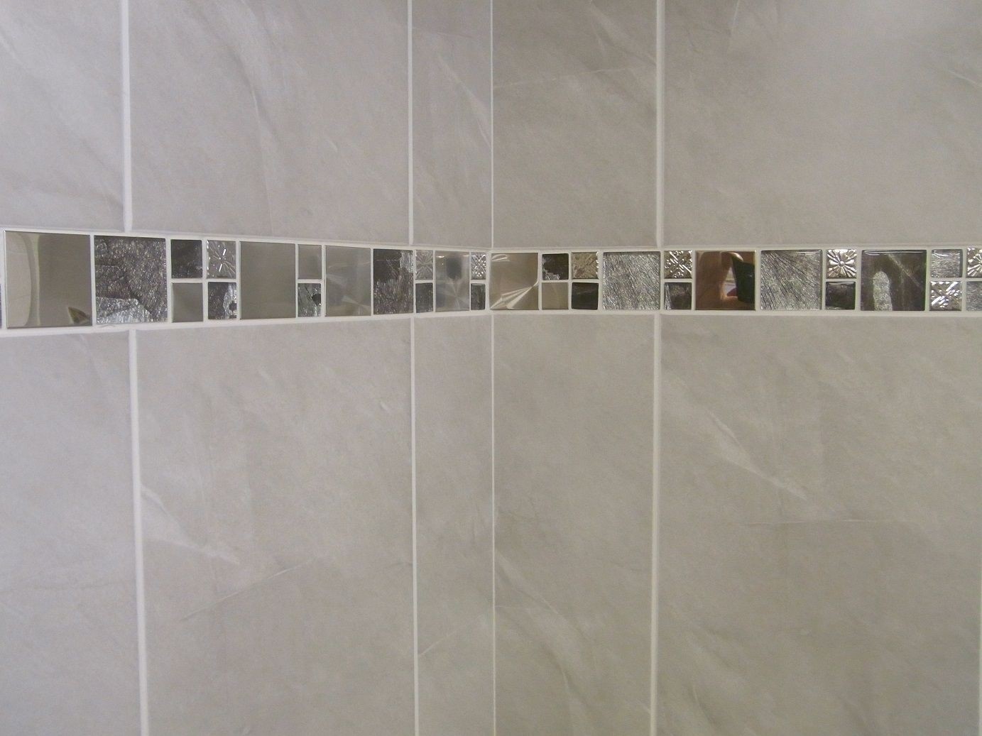 Decorative border tile 28 beautiful grey bathroom tiles