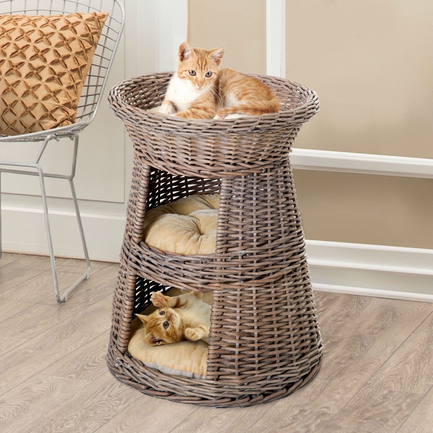 Eco friendly 3 tier round rattan wicker elevated cat condo