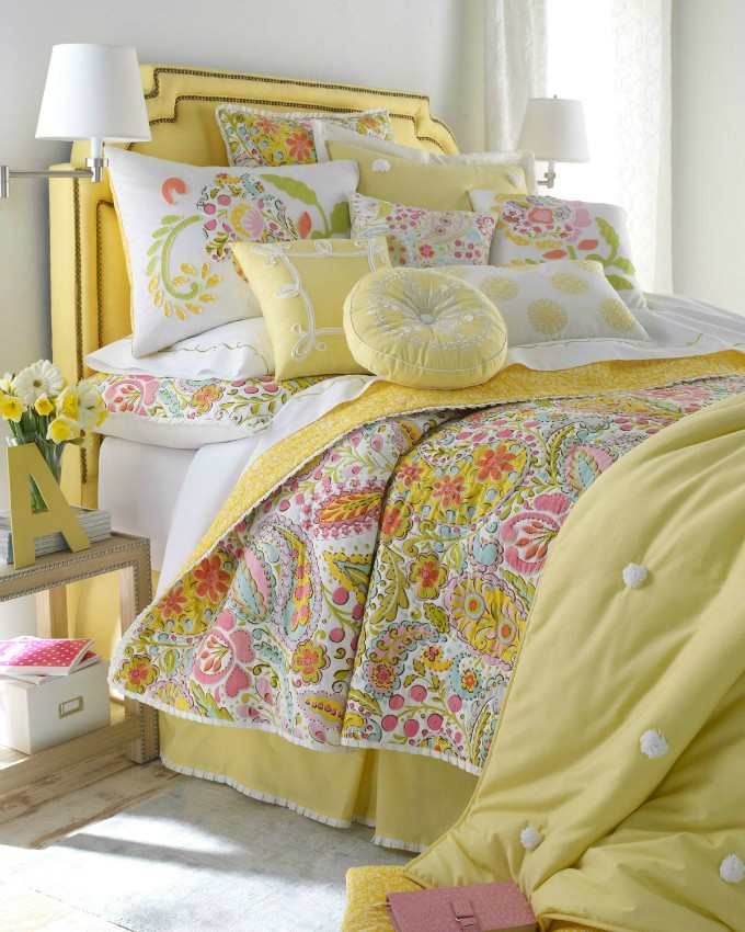 20 best multi colored spring bedding sets decoholic 1