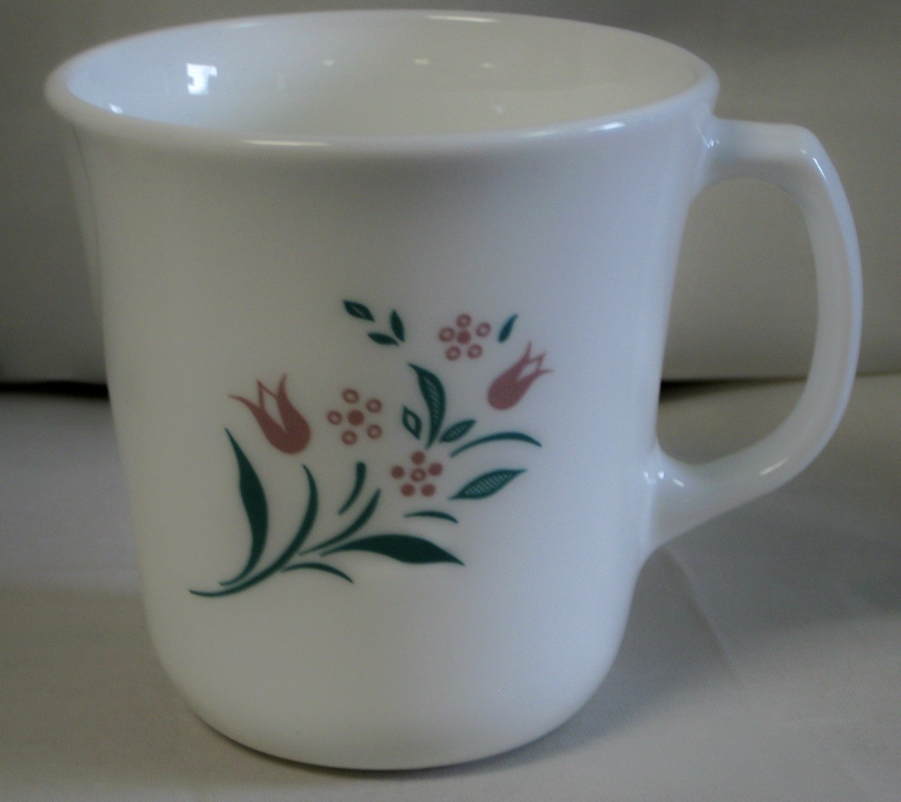 Corelle corning rosemarie coffee cup 3 1 2 and 28
