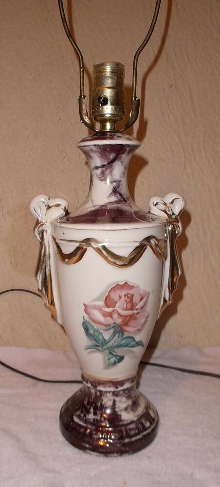 Vintage 1950s ceramic porcelain lamp w tassle handles