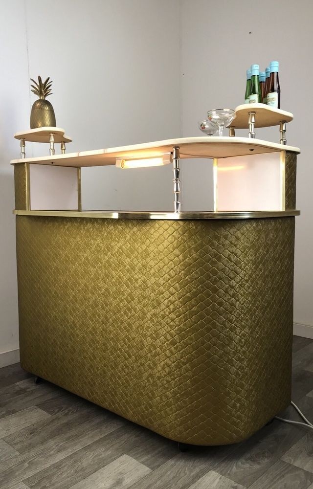 Being sold in amazing condition super stylish mid century