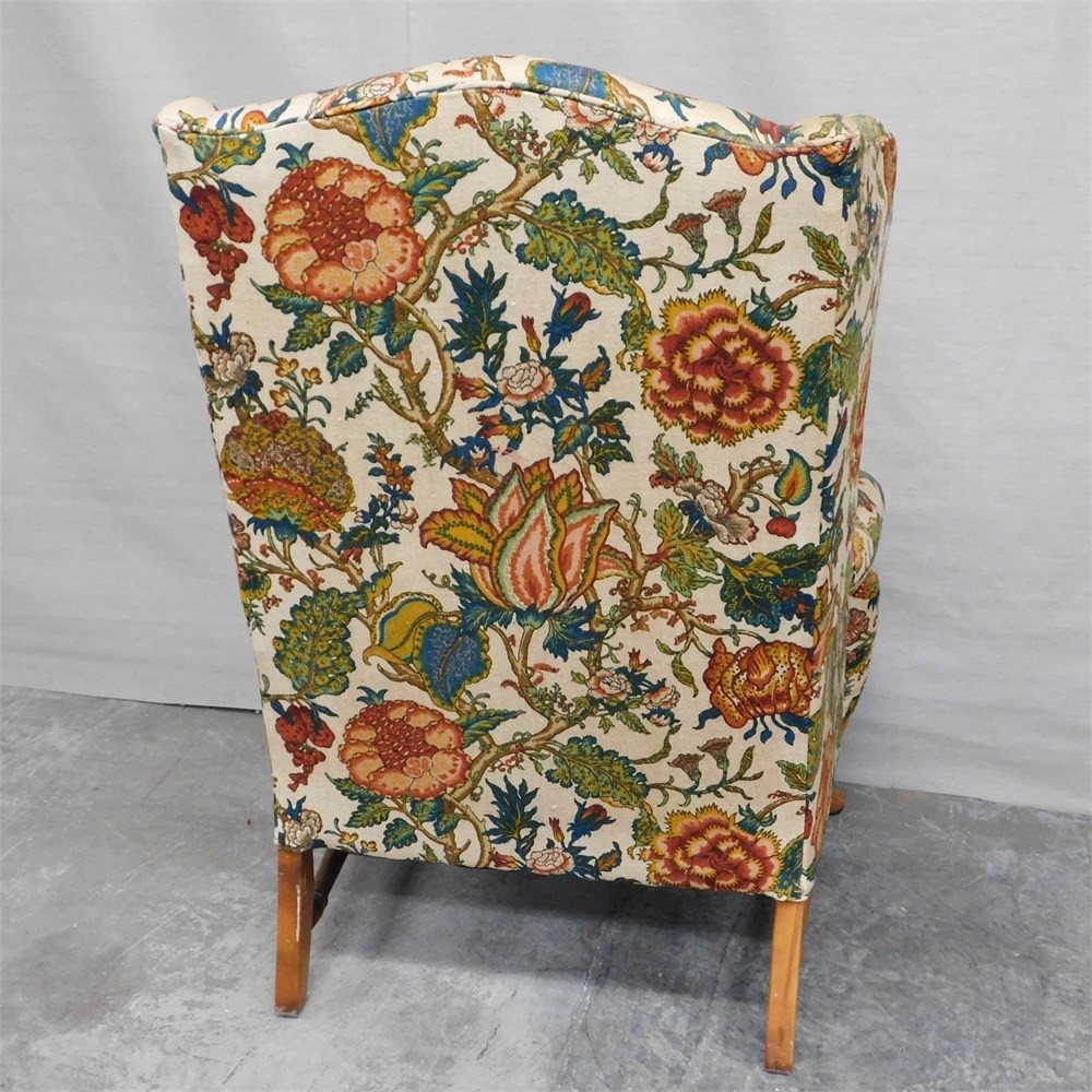 Buyorbidonit queen anne style wingback chair w plaid 1