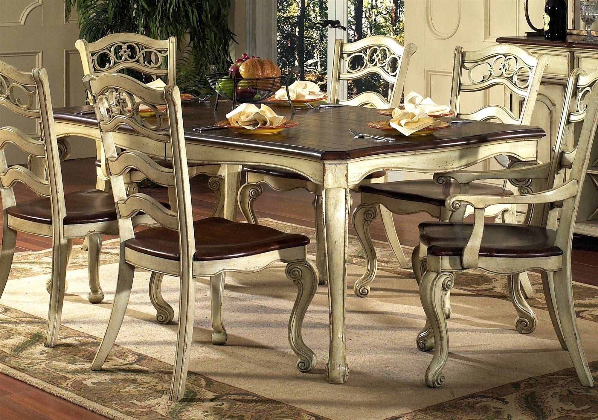 provencial kitchen table