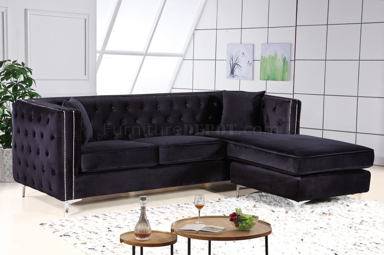Jesse sectional sofa 668 in black velvet fabric by meridian