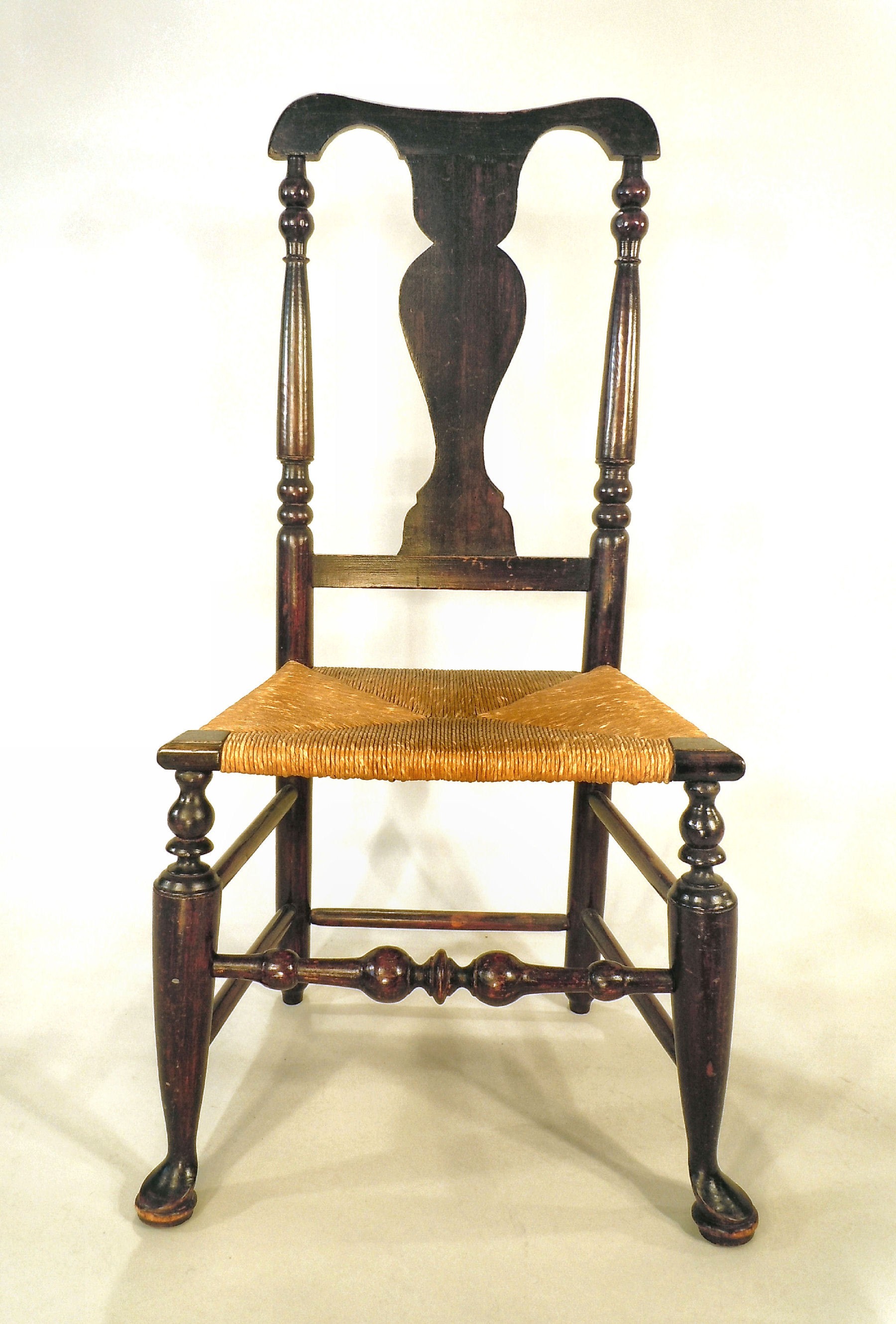 Queen anne side chair american antiques