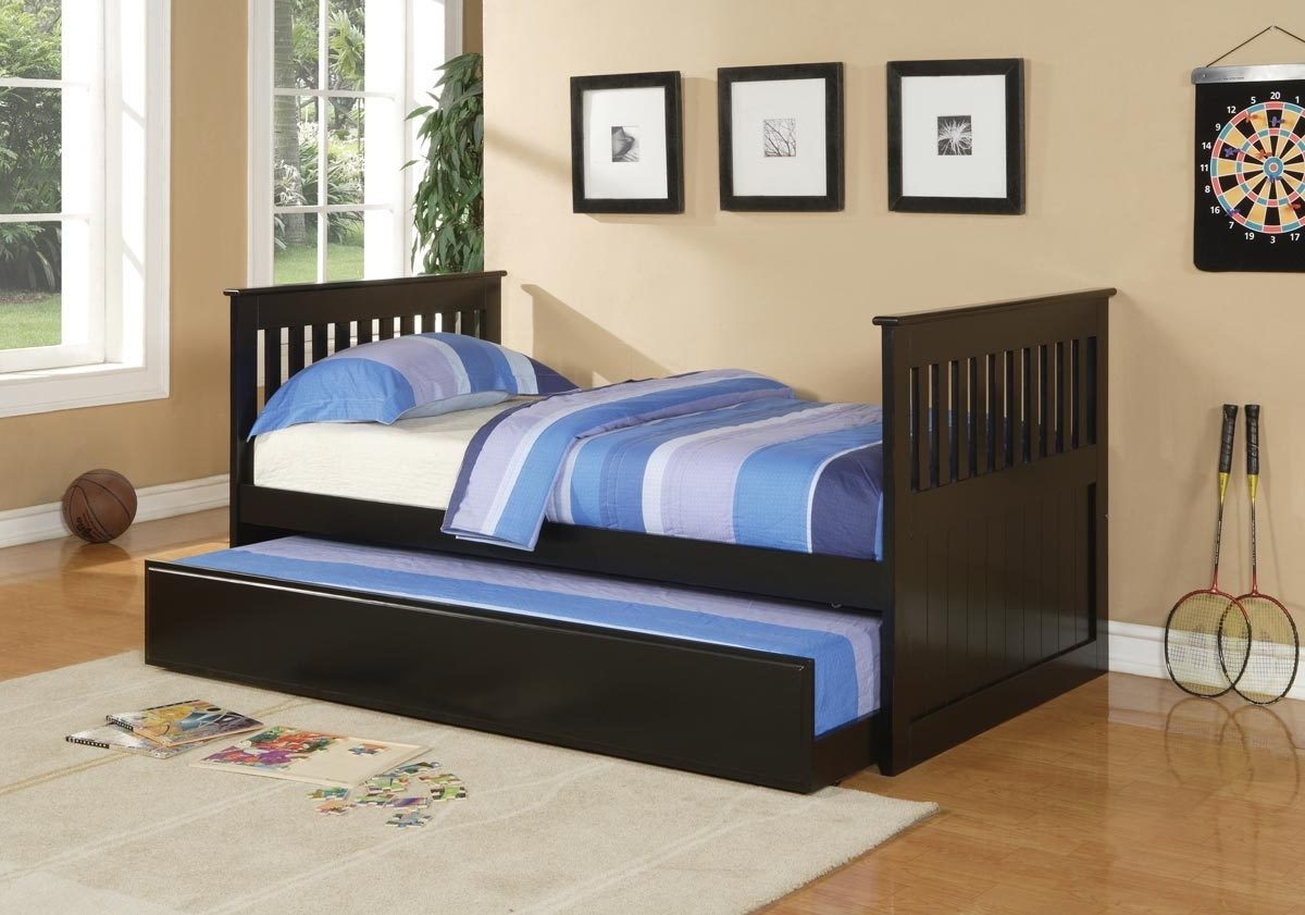 Trundle beds for children to create an accessible bedroom 7