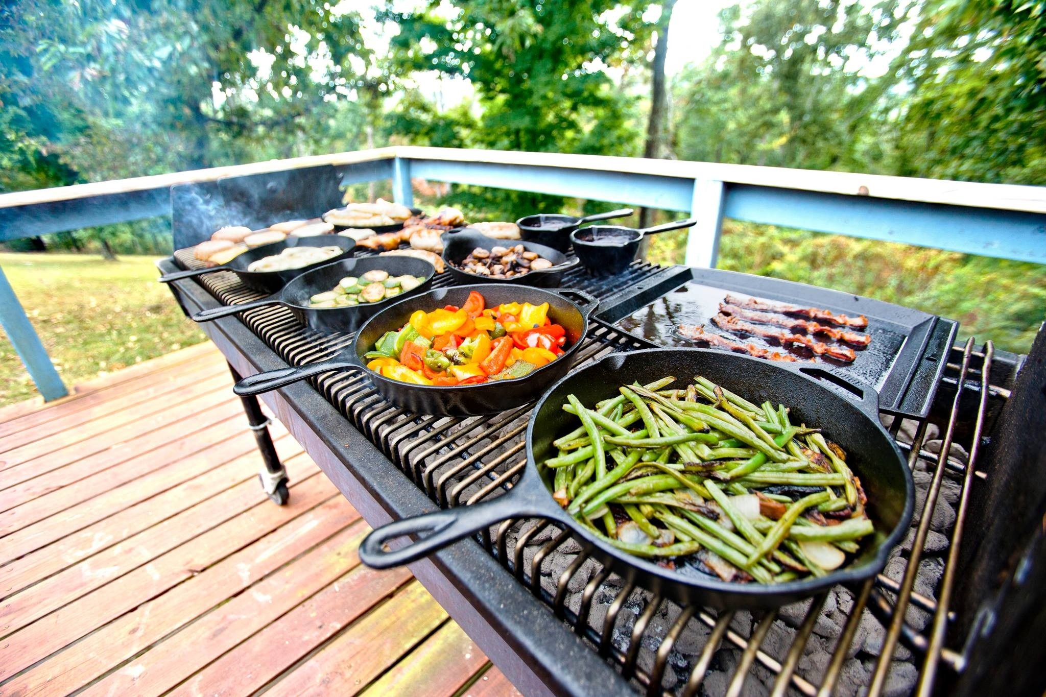 Grilling with cast iron in a firepit
