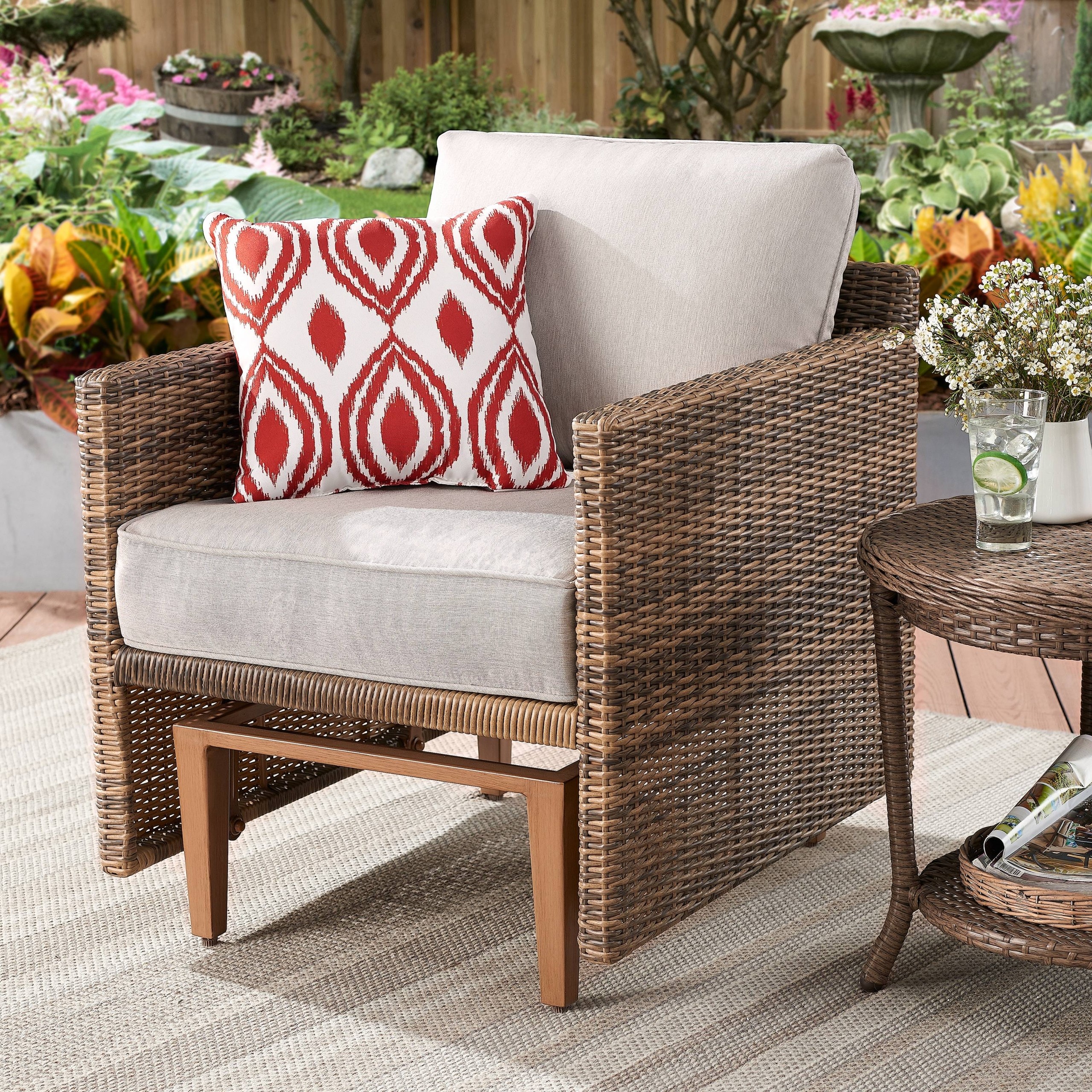 Better homes gardens davenport patio wicker glider chair
