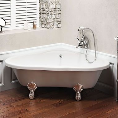 Clearwater heart freestanding bath with black claw feet