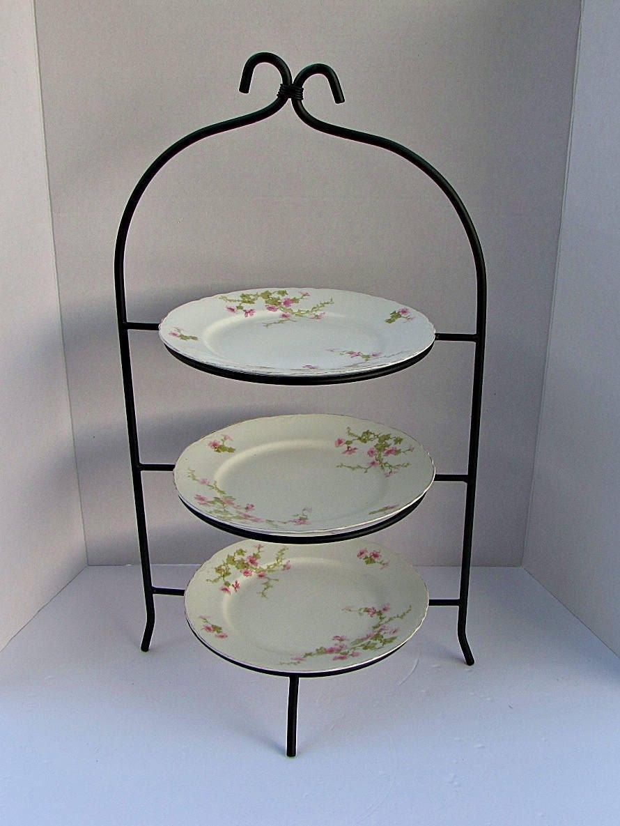 Cottagestyle vintage black pie stand 3 tier metal footed