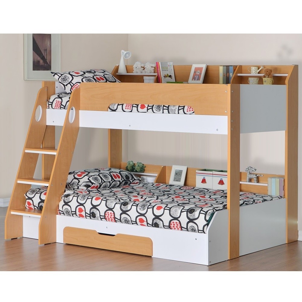 Flick triple bunk bed in maple flair furniture cuckooland