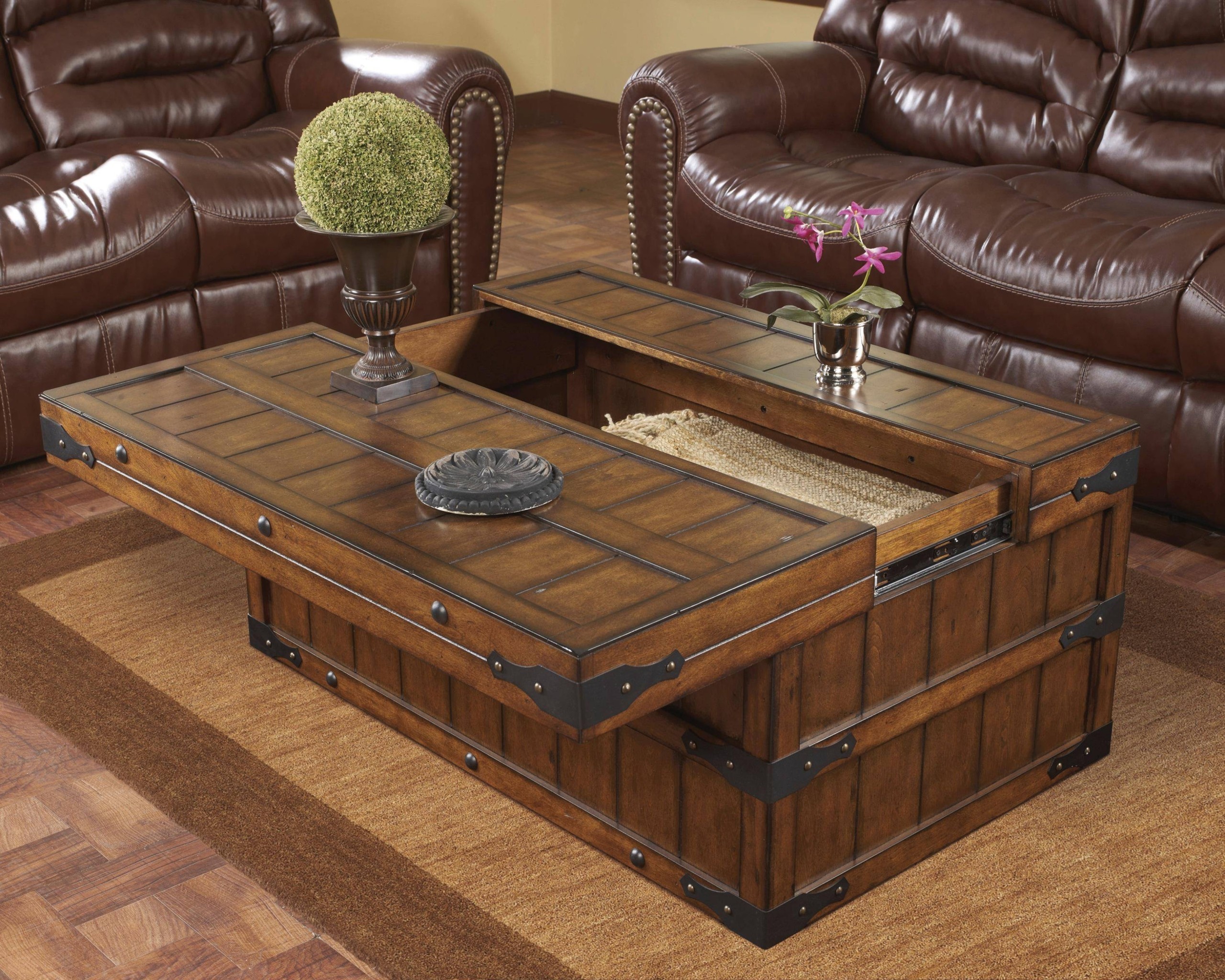 Rustic Wooden Storage Trunk Coffee Table