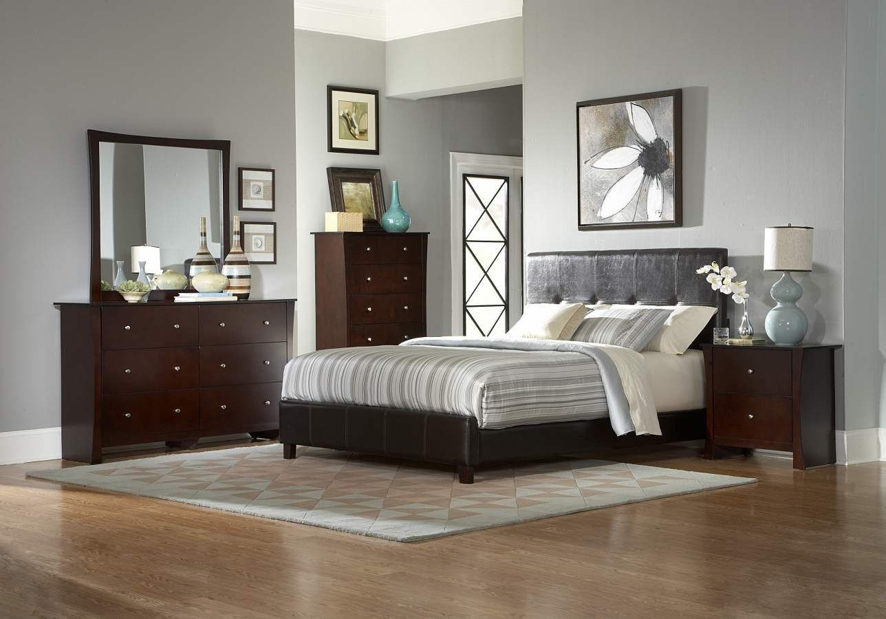 Avelar cherry wood glass metal master bedroom set