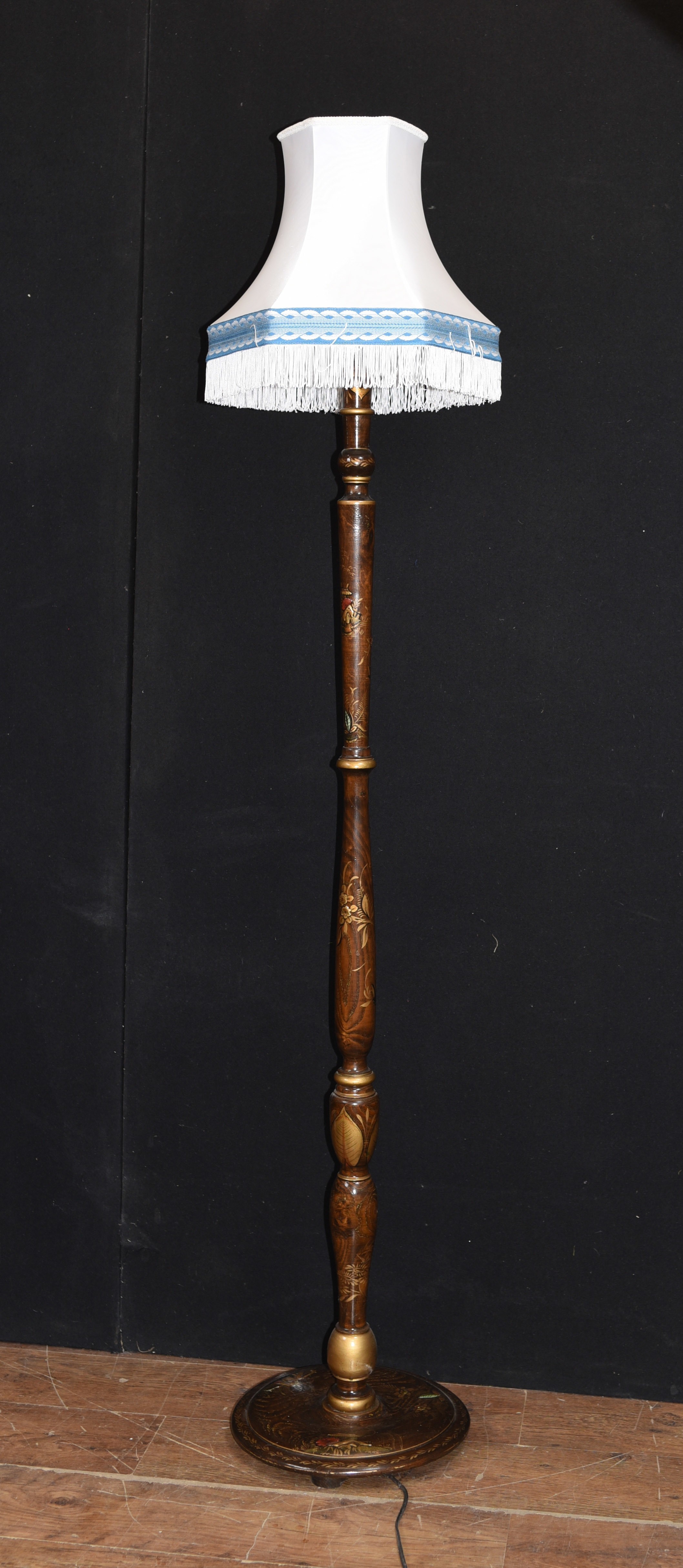 Chinese chinoiserie floor lamp wood light with shade