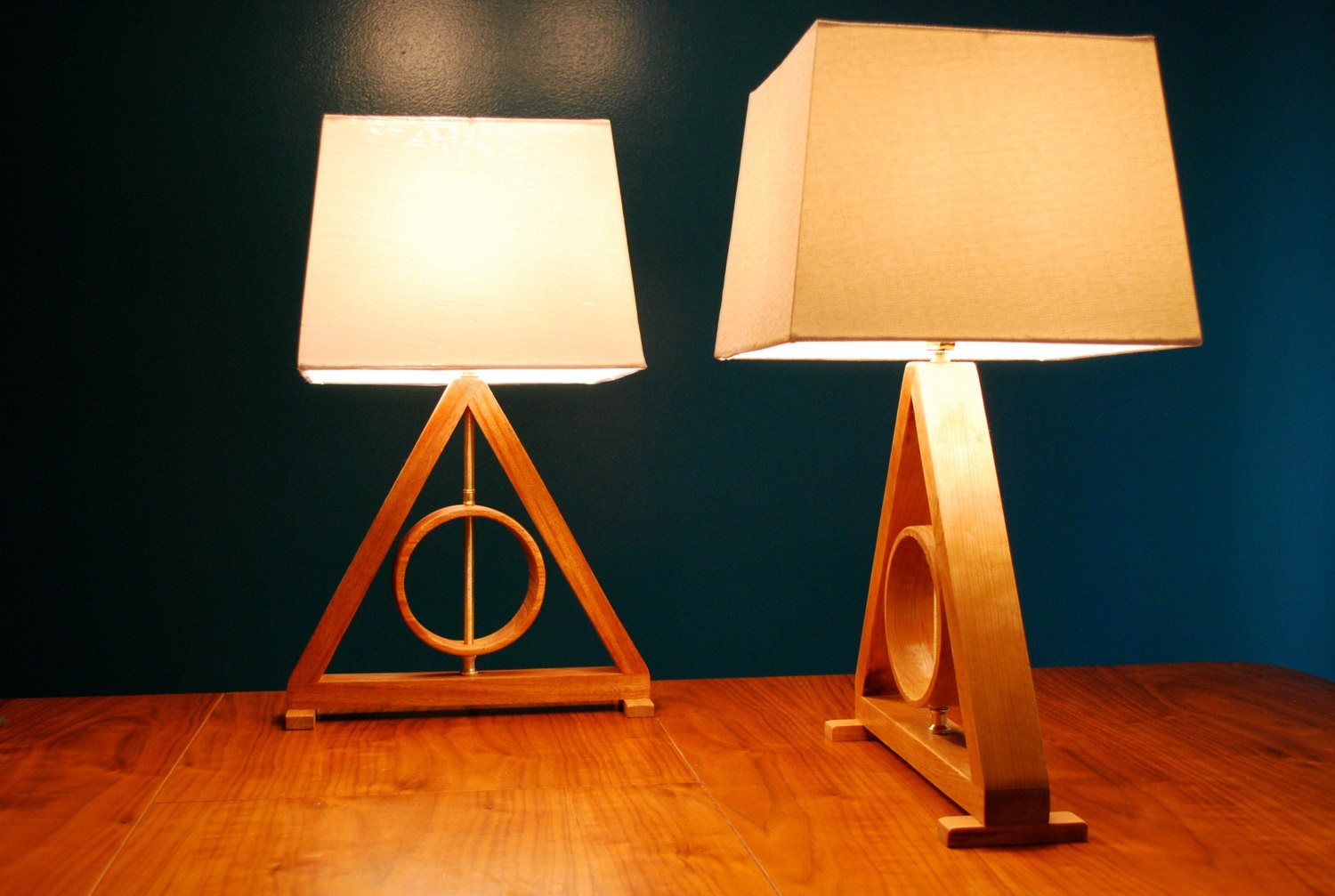 Harry potter deathly hallows table lamp harry potter kids lamp