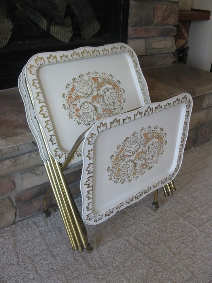 Lavada set of 4 metal tv trays with stand shabby