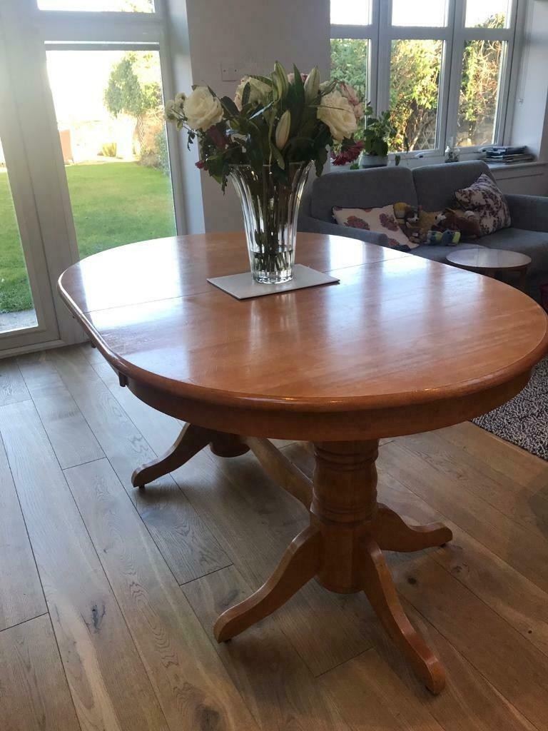 Free dining table oval solid wood extending in