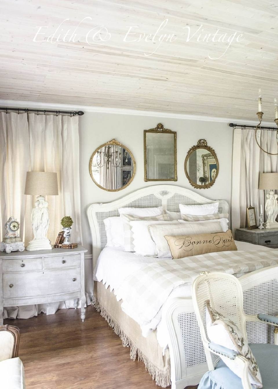 Ideas for french country style bedroom decor 2