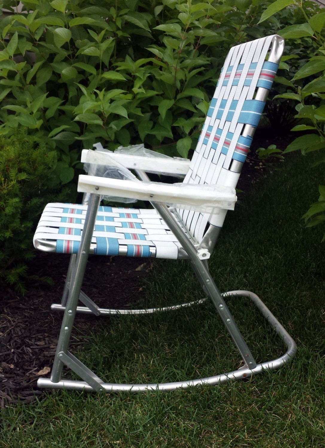 Vintage aluminum webbed rocking lawn chairs folding patio