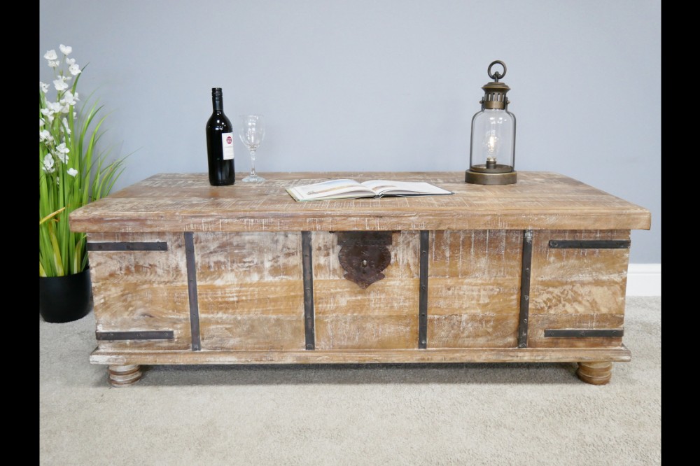 Vintage style distressed wooden trunk coffee table