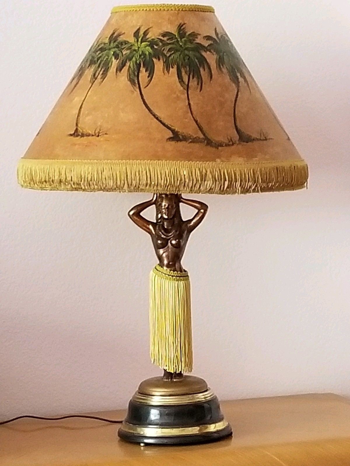1940s vintage hawaiian hula girl lamp dodge motion