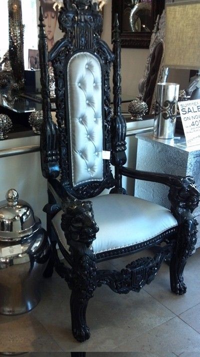 Lion arm chair tufted 33 in w 27 in d