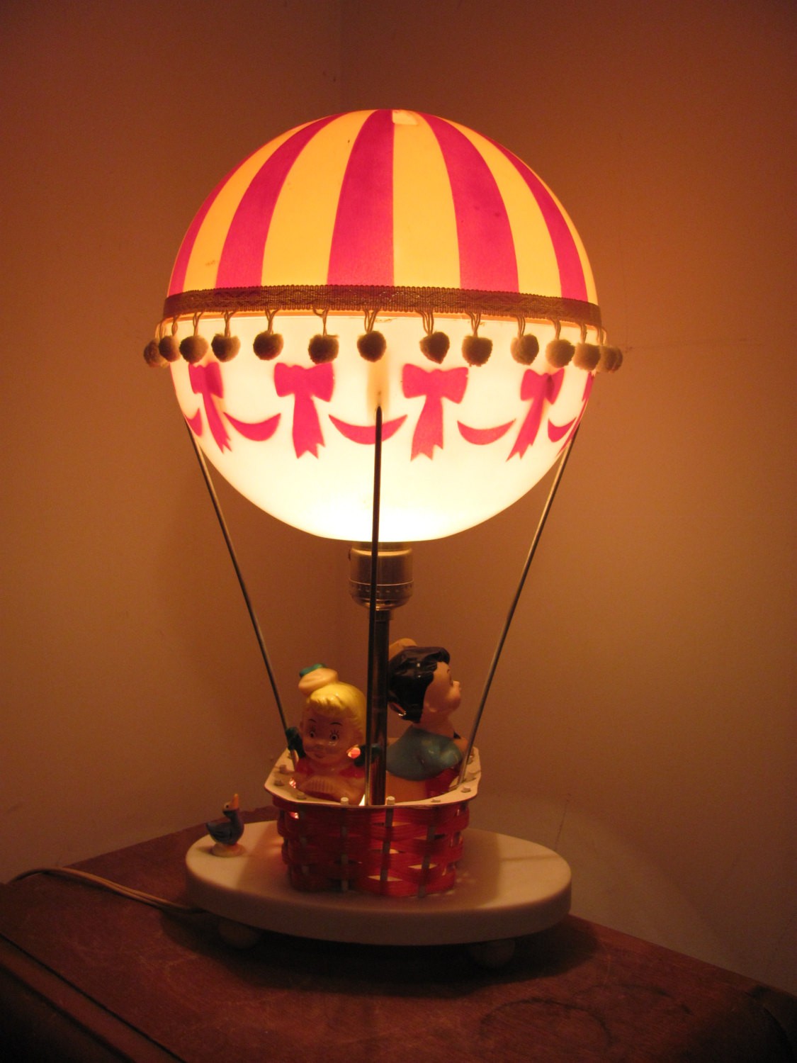 Vintage hot air balloon lamp nightlight dolly by